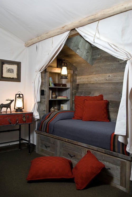 eclectic-bedroom