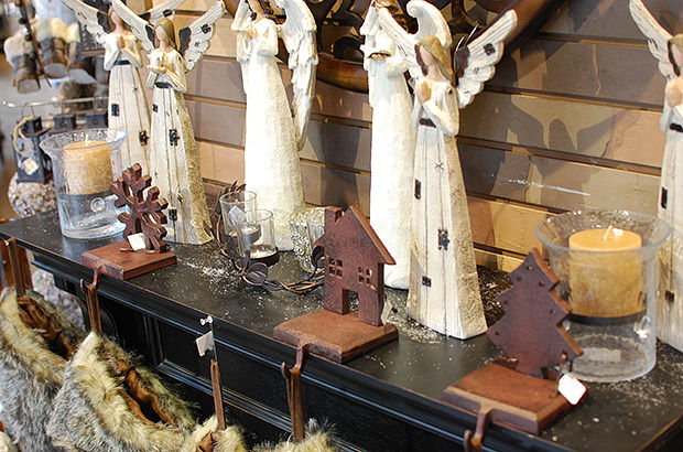 Our Local Gift & Garden Center Tour - Christmas Inspiration 10