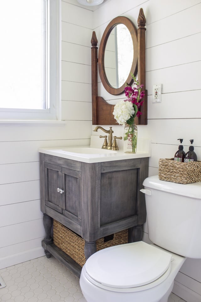 small bathroom ideas & diy projects | ohmeohmy blog