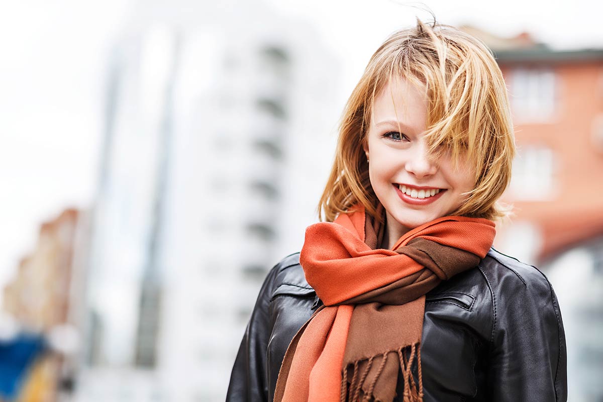 Would a Short Hair Cut Look Good On You? Try This Easy Trick to Know!