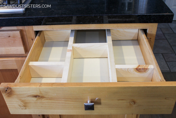 How to Organize a Drawer of Any Size