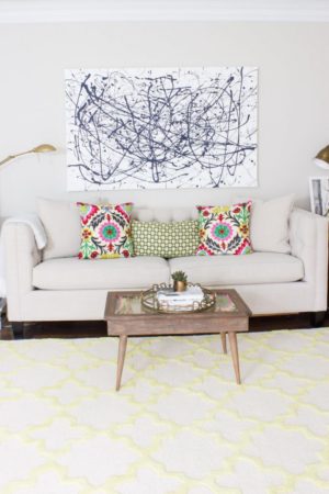Easy DIY Paintings on Canvas : Abstract Art Ideas • OhMeOhMy Blog