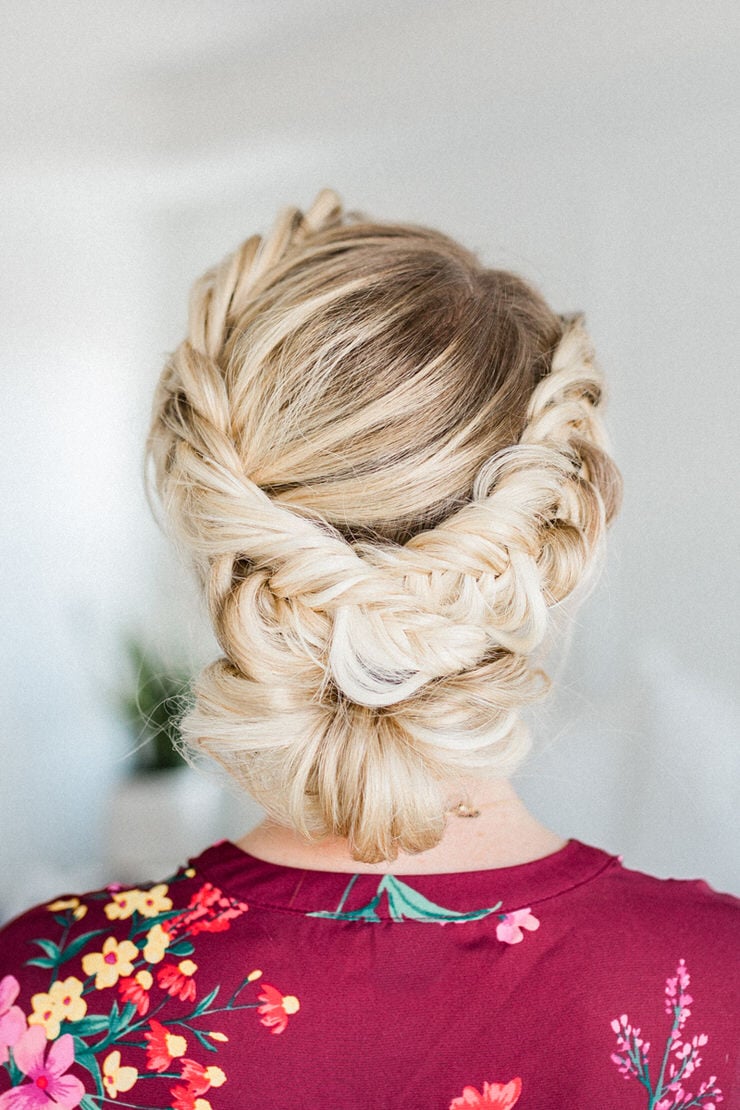 Easy Simple Knotted Bun Updo Hairstyle Tutorials :Wedding Hairstyle | Haircuts  Hairstyles for sho… | Diy wedding hair, Hair bun tutorial, Updo hairstyles  tutorials